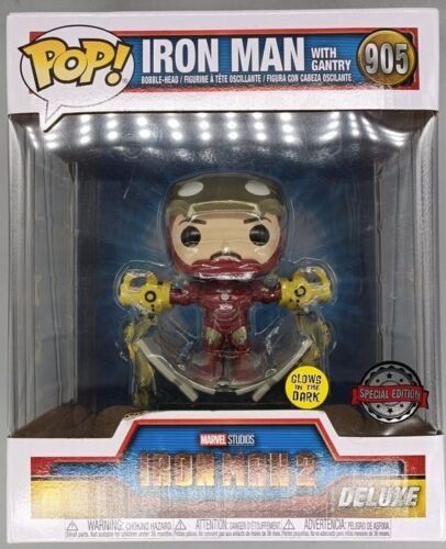 Funko POP #905 Iron Man (with Gantry) Deluxe Metallic Glow Marvel Iron Man 2