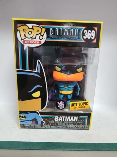 Funko Pop! Batman #369 (Chaud Objet EXC ) (Brillant) Vinyle Figurine W/Protector Funko Pop! Batman #369 (Chaud Objet EXC ) (Brillant) Vinyle Figurine W/Protector