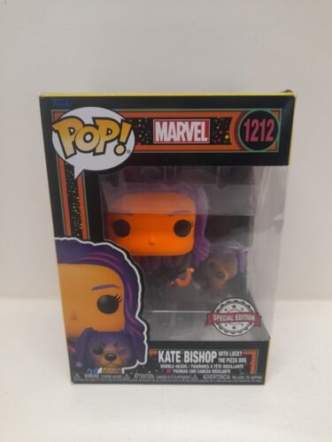 Funko Pop! Marvel Hawkeye Kate Bishop Chanceux Pizza Chien #1212 Noir Léger Funko Pop! Marvel Hawkeye Kate Bishop Chanceux Pizza Chien #1212 Noir Léger