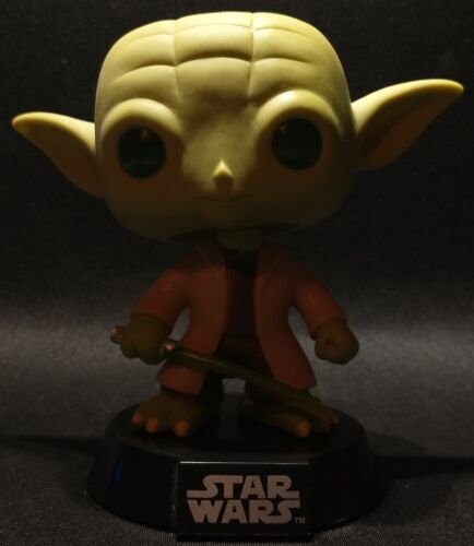Funko Pop Films Star Wars Vinyle Figurine Desseré Yoda Vert Sabre Laser #02 Exmt