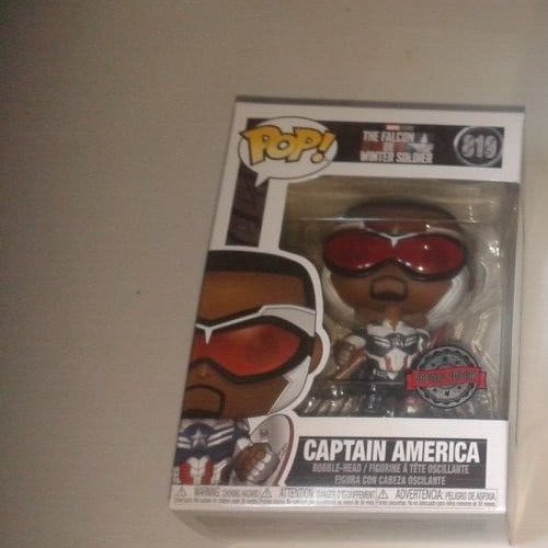 Funko Pop Marvel Falcon Winter Soldier Captain America 819 SE Bobble Head Jouet